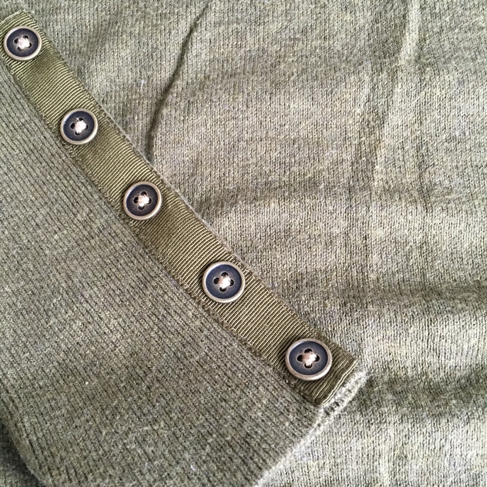 LOFT | Button cuff sweater - Picture 2 of 5